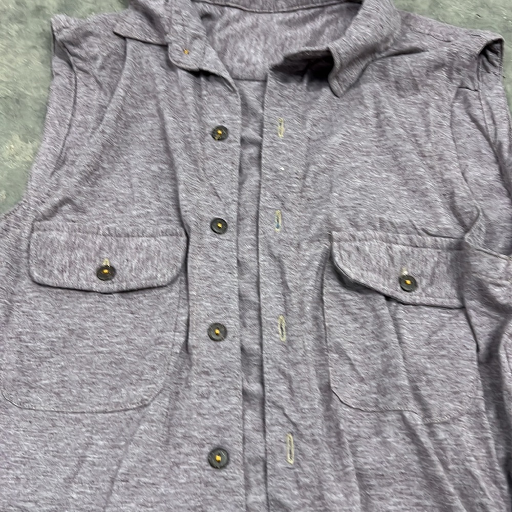 Infinity Hoods button up Vest - Picture 4 of 4